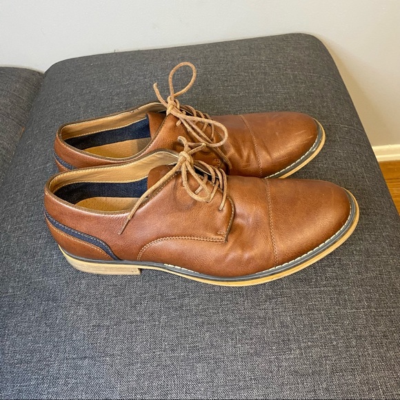 Men's J. Ferrar "Jake" Brown Oxford, Denim Accent, Sz. 9 - Picture 5 of 7